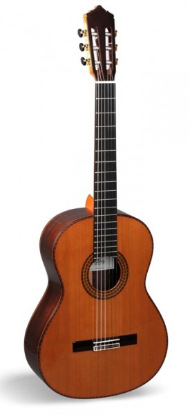PEREZ Luthier India Cedar Классическая гитара в магазине Music-Hummer