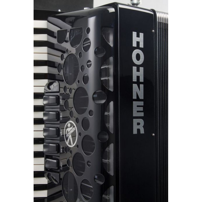 HOHNER Amica Forte / IV 120 black в магазине Music-Hummer