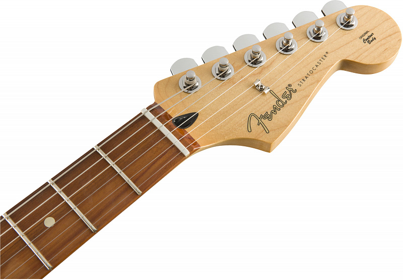 Электрогитара FENDER PLAYER Stratocaster HSS PF 3-Tone Sunburst в магазине Music-Hummer