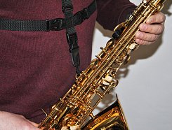 Ремень для саксофона с петлей Мозеръ SHT-03LJ