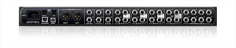 Фото MOTU Monitor 8