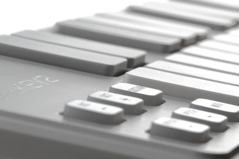Фото MIDI клавиатура KORG NANOKEY2-WH
