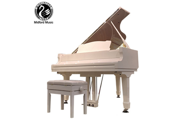 Фото Белый кабинетный рояль  Middleford GP-152W