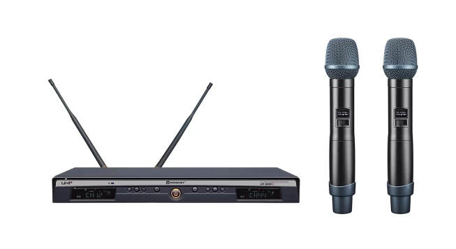 Фото 2-х канальный приемник UR-222D + два ручных микрофона-передатчика UH-222 RELACART UR-222DMH