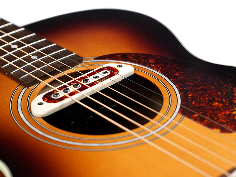 Фото Электроакустическая гитара GUILD M-240E Troubadour Concert