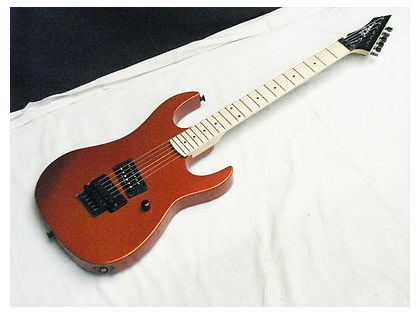 Фото B. C. Rich GROM
