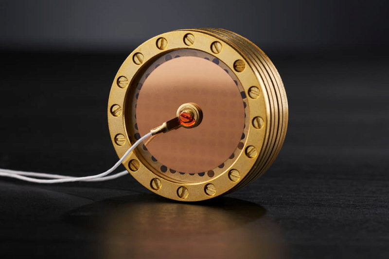 Фото Микрофон студийный ламповый WARM AUDIO WA-67