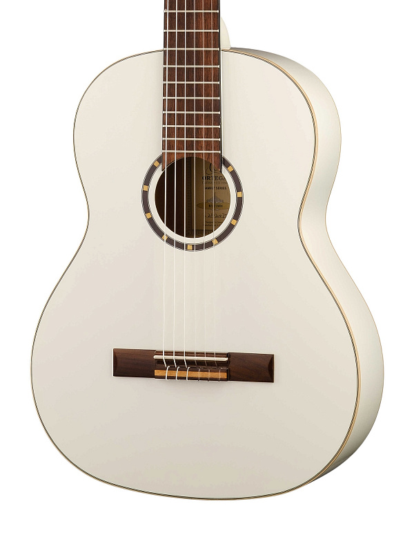 Фото Классическая гитара Ortega R121WH Family Series