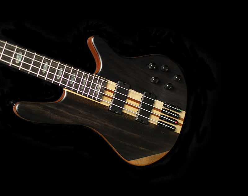 Бас-гитара Magna B2204-WG в магазине Music-Hummer