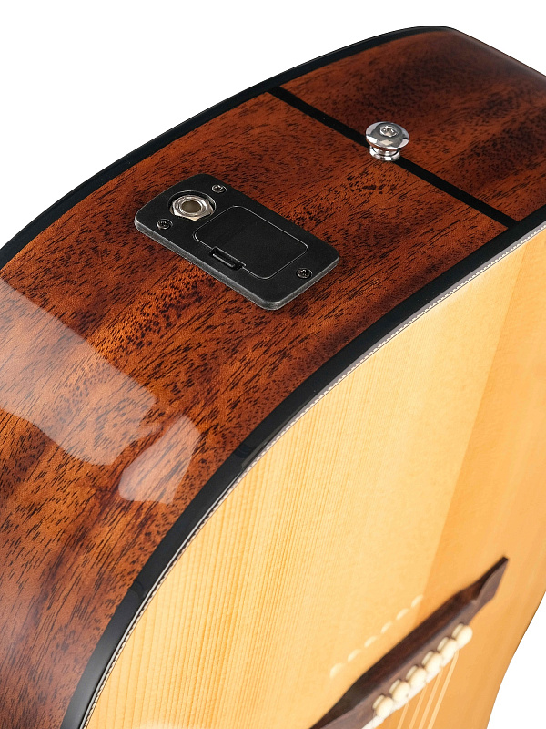 Фото Электроакустическая гитара Shadow D-MCE