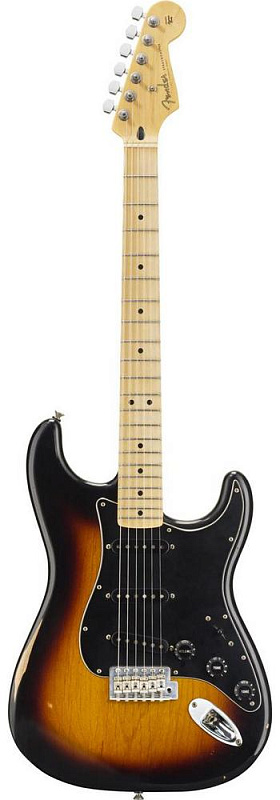Фото Электрогитара FENDER ROAD WORN PLAYER STRAT MN 2TS